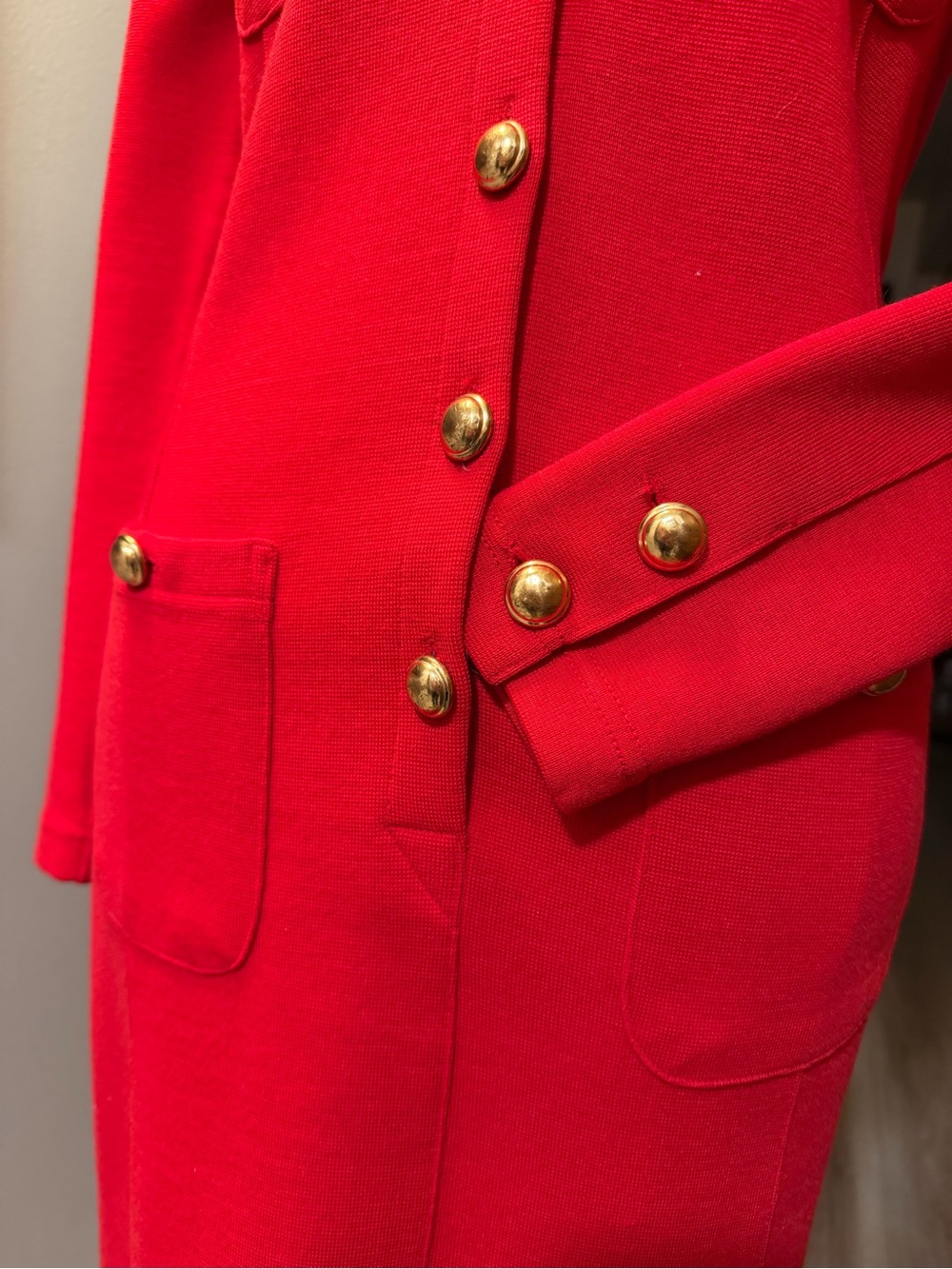 Red Wool Gold Button Dress Old Money Chanel Style NWOT Size 6 - Picture 3 of 9